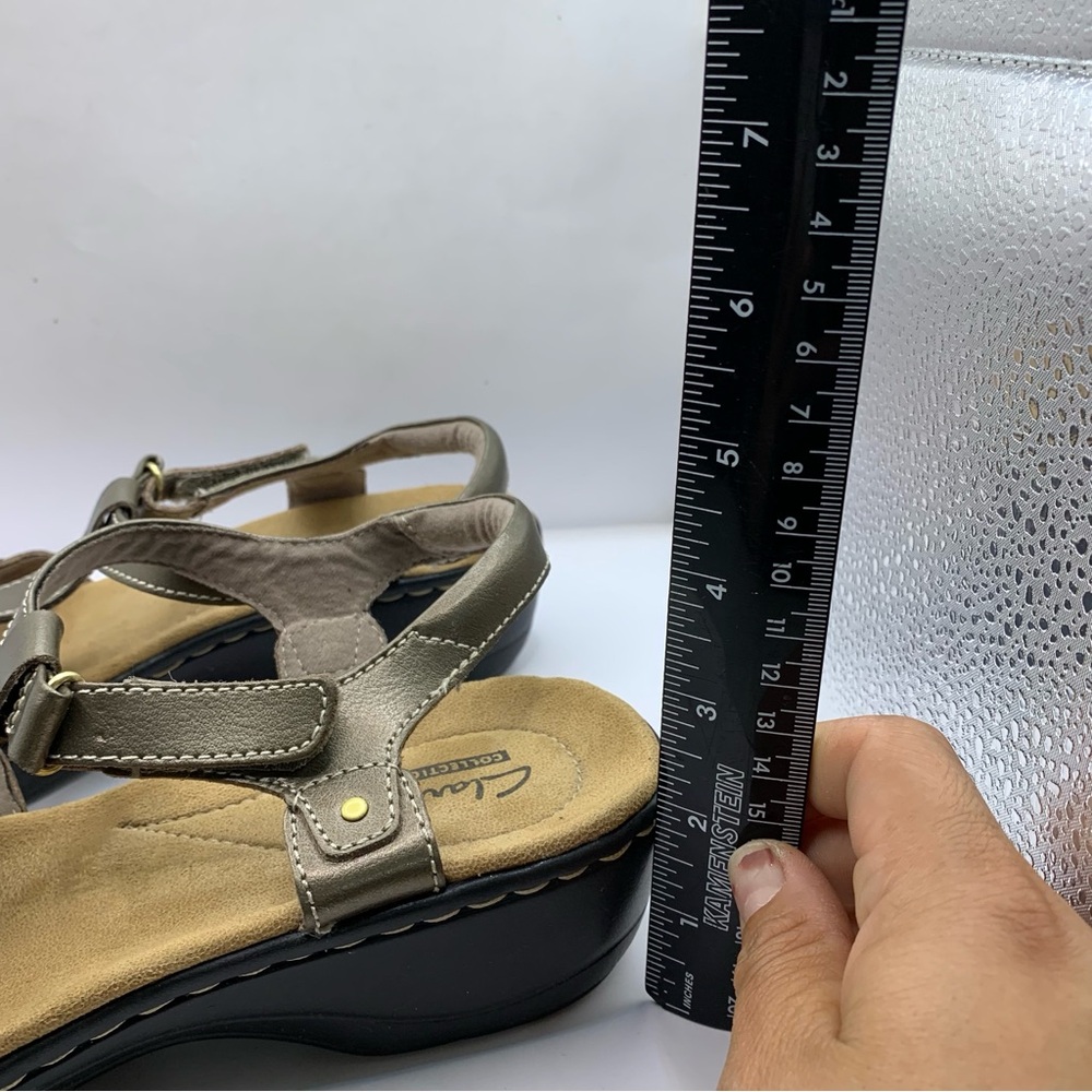 Clarks Metallic Taupe Cross-Strap Slingback Sandals - Picture 3 of 8